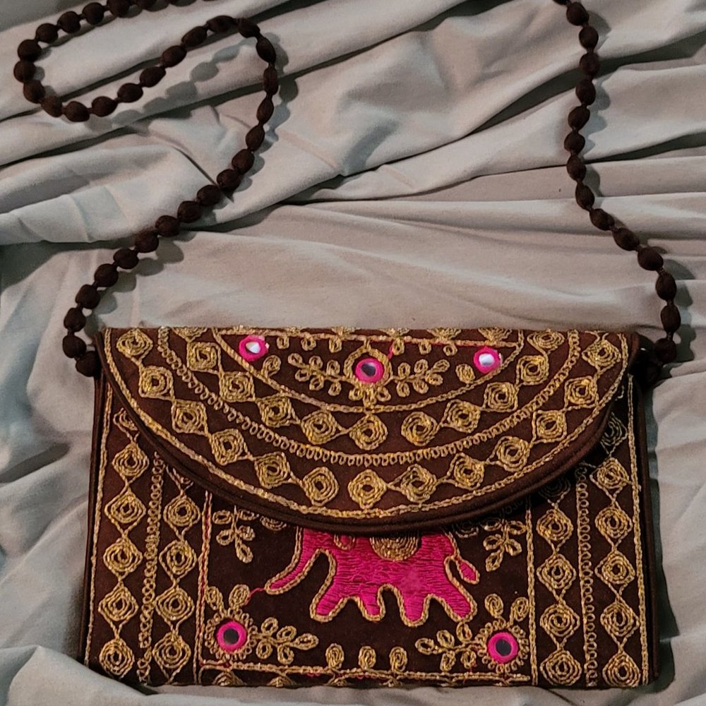 Elephant Embroidered Envelope Crossbody Bag